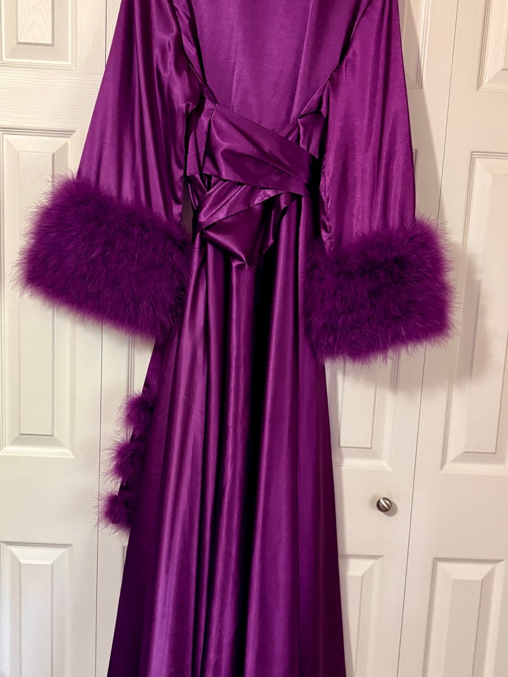Luxurious Purple Satin Evening Dress with Feather Trim